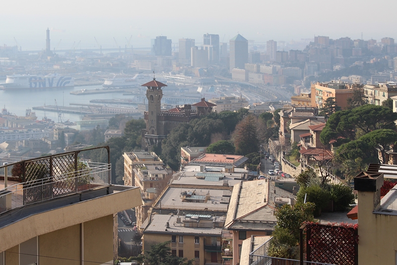 Urban Photos, Genova, View of the seaport